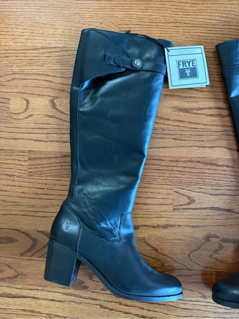 NWT FRYE Malorie Tall button Black Leather Knee-High Block Heel Boots 9.5